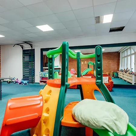 Sachticka Отель Банска-Бистрица