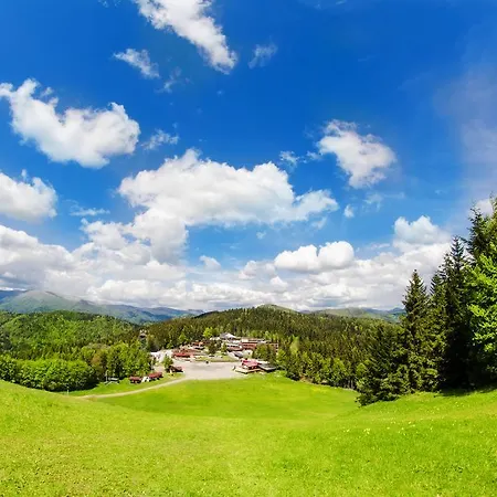 Отель Sachticka Банска-Бистрица