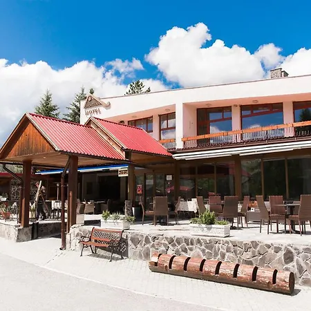 Отель Sachticka Банска-Бистрица